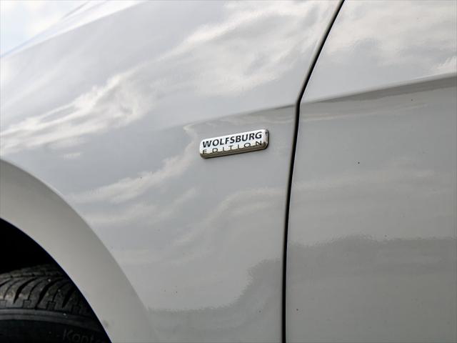 2017 Volkswagen Golf TSI Wolfsburg Edition 4-Door