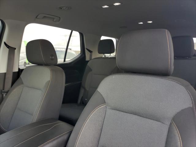 2020 Chevrolet Traverse FWD LT Cloth