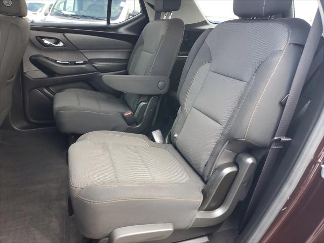 2020 Chevrolet Traverse FWD LT Cloth