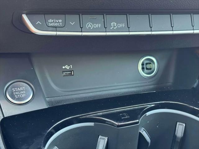 2022 Audi A4 Premium 40 TFSI quattro S tronic
