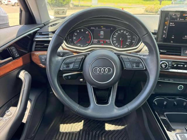 2022 Audi A4 Premium 40 TFSI quattro S tronic