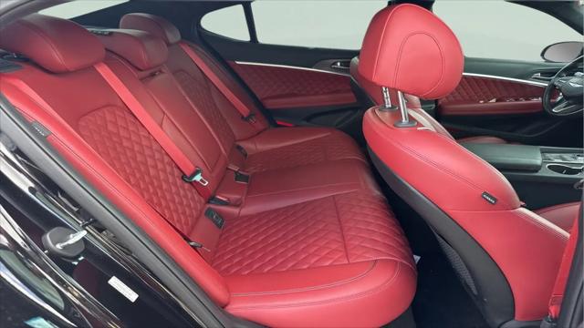 2024 Genesis G70 3.3T RWD Sport Advanced