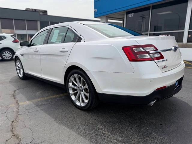 2018 Ford Taurus Limited