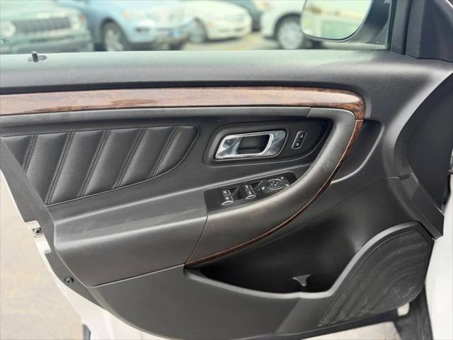2018 Ford Taurus Limited