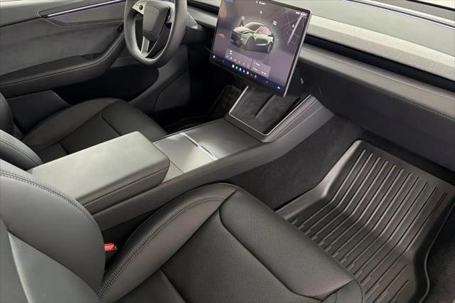 2026 Tesla Model Y Premium All-Wheel Drive