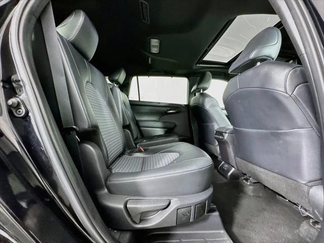 2025 Toyota Highlander XSE