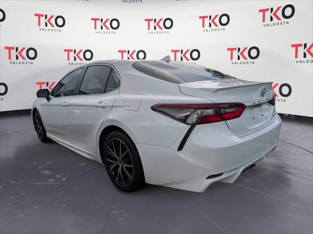 2023 Toyota Camry SE