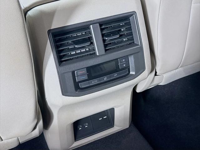 2022 Volkswagen Atlas 2.0T SE w/Technology