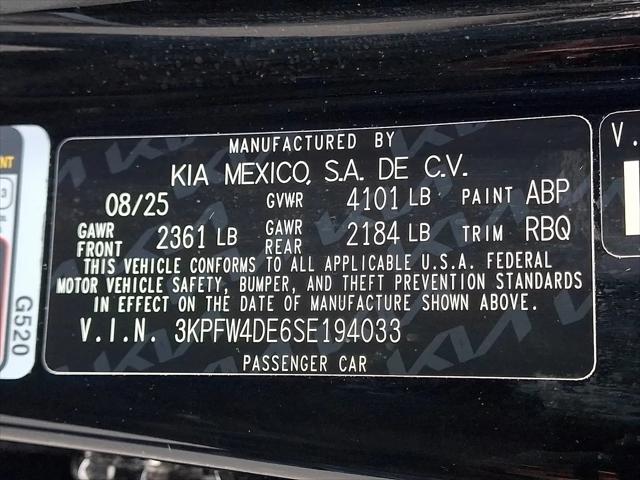 2025 Kia K4 GT-Line