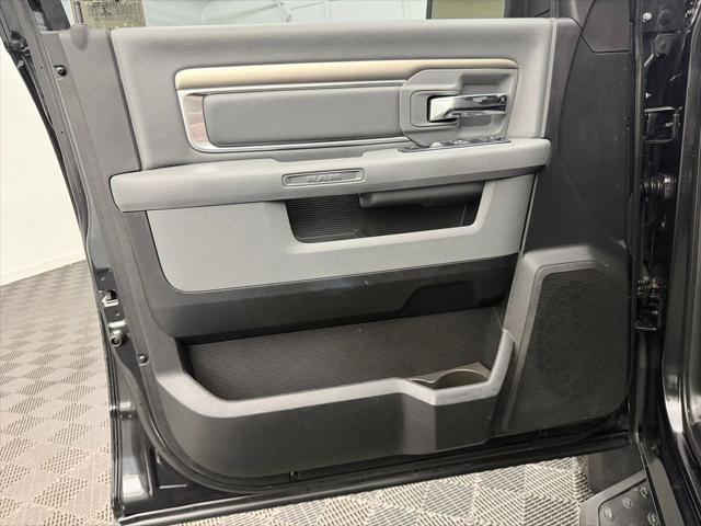 2018 Ram 1500 Big Horn Crew Cab 4x4 5'7" Box