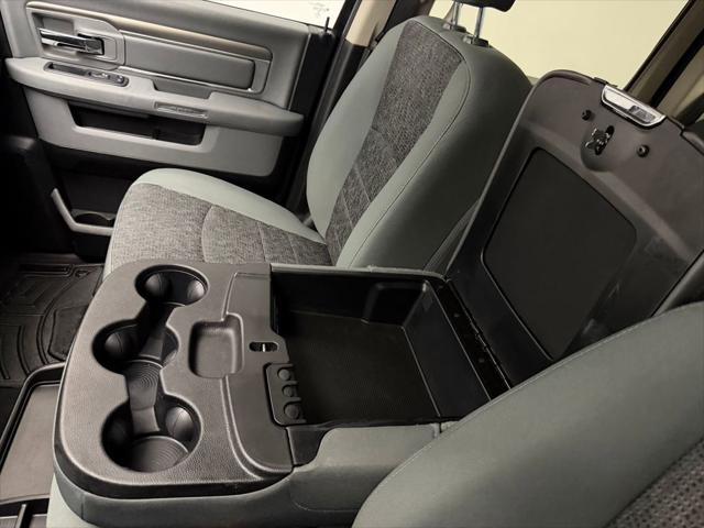 2018 Ram 1500 Big Horn Crew Cab 4x4 5'7" Box