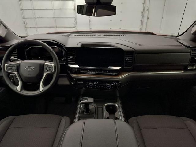 2023 Chevrolet Silverado 1500 4WD Crew Cab Short Bed RST