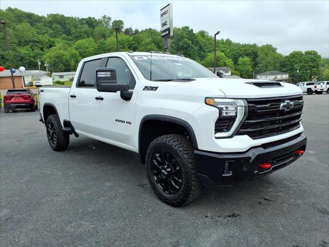 2026 Chevrolet Silverado 2500HD Crew Cab, Standard Bed, LT, 4WD