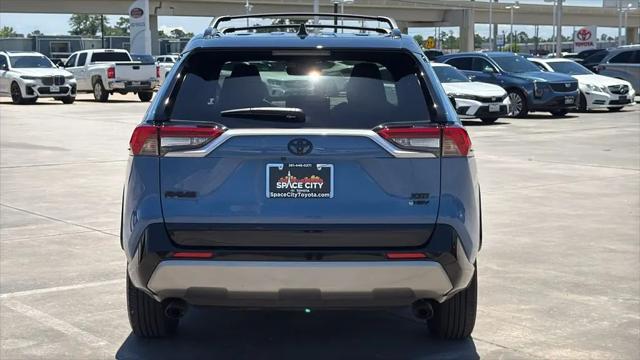 2025 Toyota RAV4 Hybrid XSE