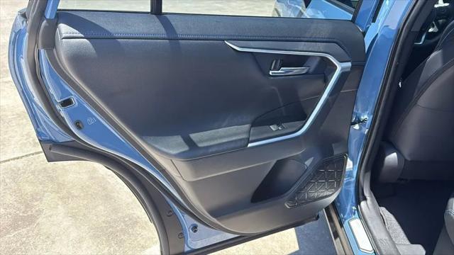 2025 Toyota RAV4 Hybrid XSE