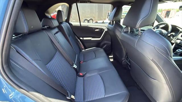 2025 Toyota RAV4 Hybrid XSE