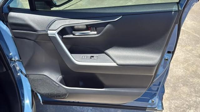 2025 Toyota RAV4 Hybrid XSE