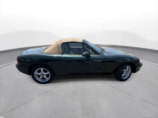 1999 Mazda MX-5 Base