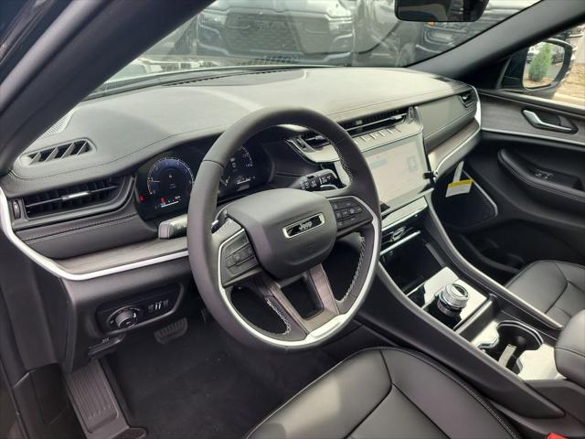 2026 Jeep Grand Cherokee Limited 4x2