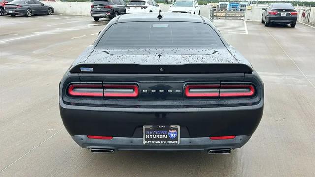 2015 Dodge Challenger R/T Plus