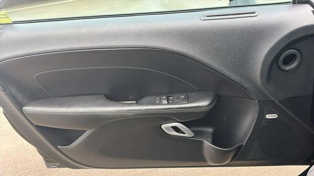 2015 Dodge Challenger R/T Plus
