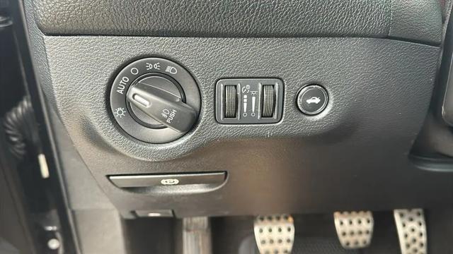 2015 Dodge Challenger R/T Plus