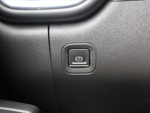 2021 GMC Sierra 1500 4WD Crew Cab Short Box AT4
