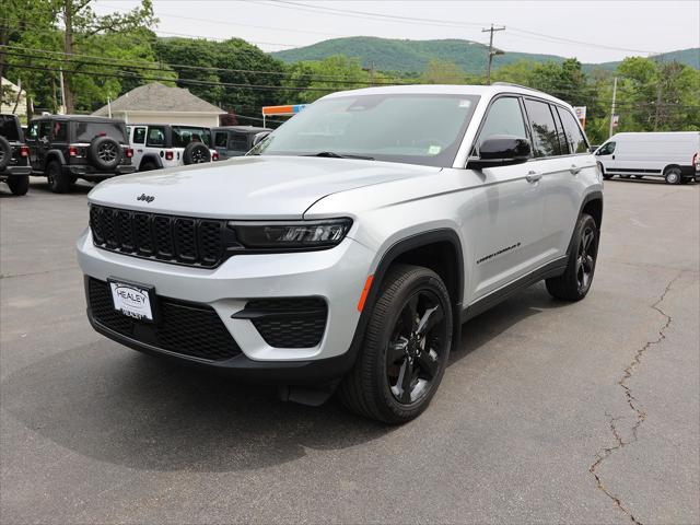 2025 Jeep Grand Cherokee Altitude X 4x4