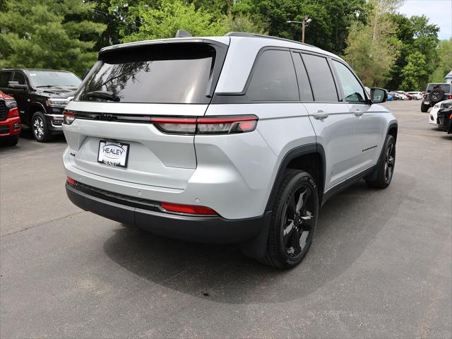 2025 Jeep Grand Cherokee Altitude X 4x4