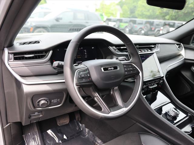 2025 Jeep Grand Cherokee Altitude X 4x4