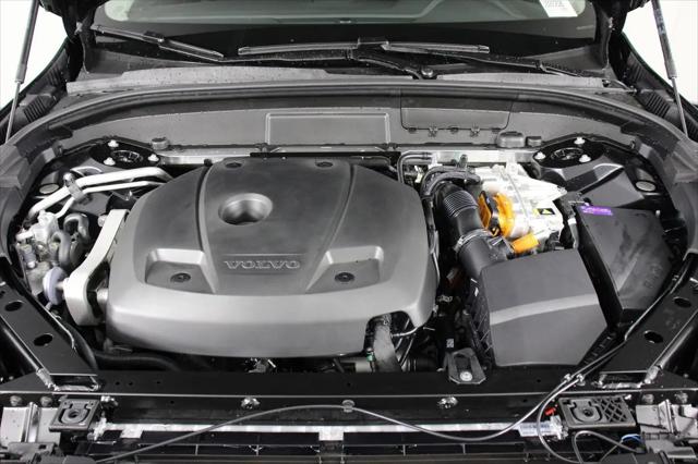 2026 Volvo XC60 Plug-In Hybrid Plus, T8 AWD Electric/Gasoline, Dark
