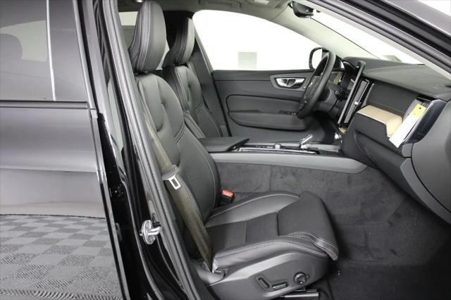 2026 Volvo XC60 Plug-In Hybrid Ultra, T8 AWD Electric/Gasoline, Dark