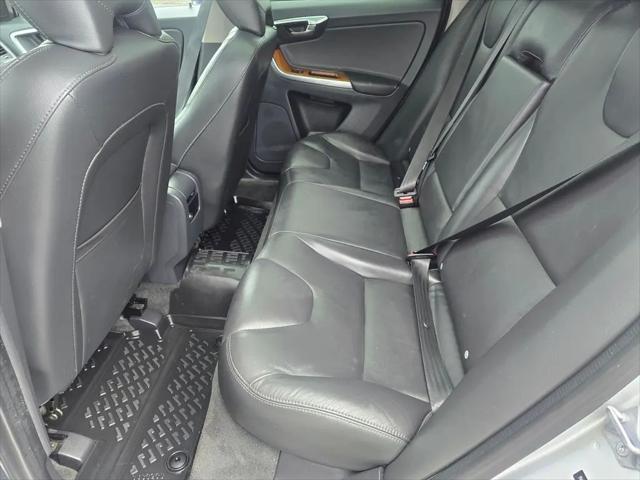 2017 Volvo XC60 T5 Inscription