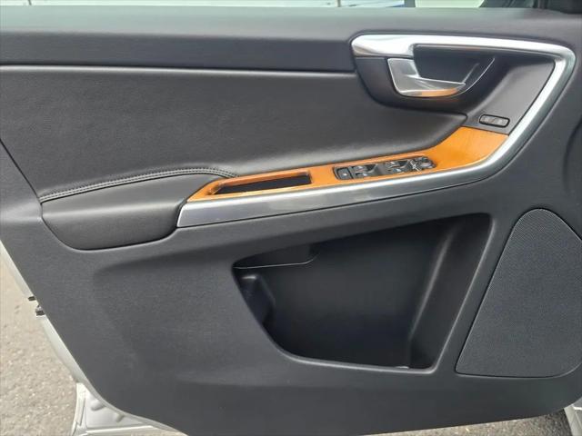 2017 Volvo XC60 T5 Inscription