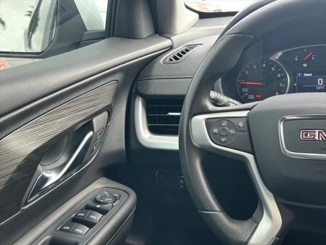 2024 GMC Terrain FWD SLE