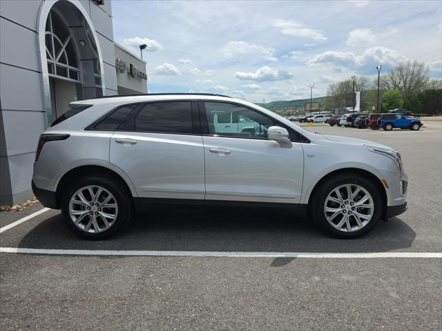 2020 Cadillac XT5 AWD Sport