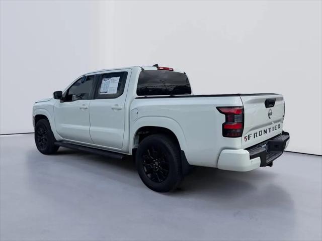 2022 Nissan Frontier Crew Cab SV 4x2