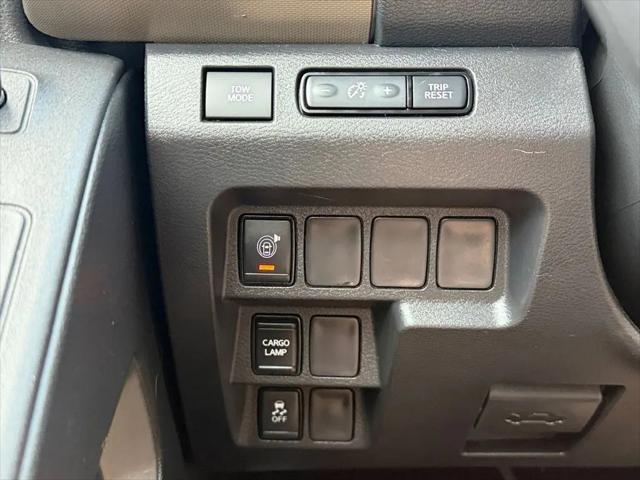 2022 Nissan Frontier Crew Cab SV 4x2