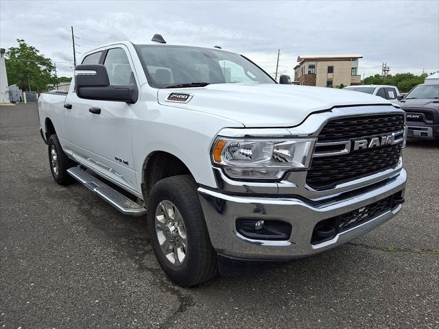 2024 RAM 2500 Big Horn Crew Cab 4x4 64 Box