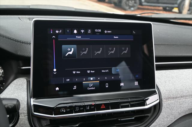 2024 Jeep Compass Latitude Lux FWD