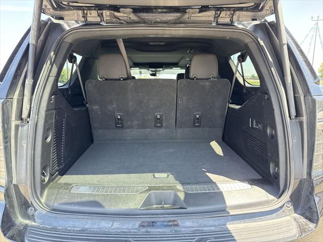 2025 Chevrolet Suburban 4WD High Country