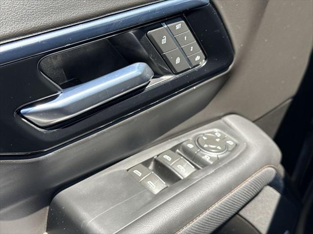 2025 Chevrolet Suburban 4WD High Country