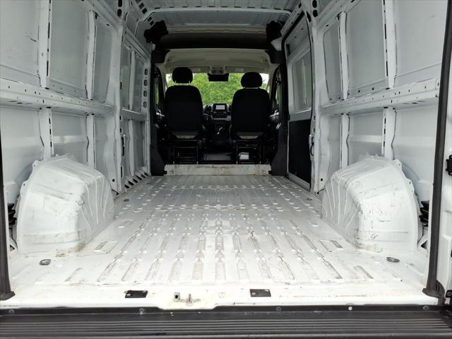 2025 Ram ProMaster 2500 Cargo Van Tradesman High Roof 159" WB w/Pass Seat