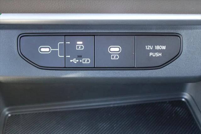 2026 Kia Carnival MPV LXS