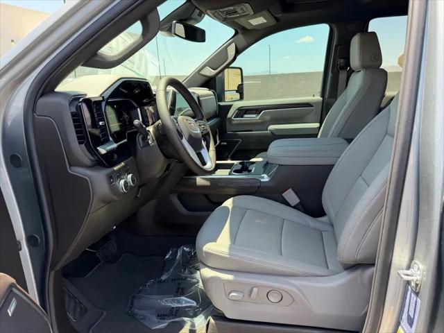 2026 GMC Sierra 2500HD Crew Cab, Standard Bed, SLT, 4WD