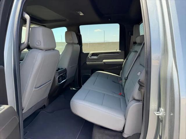2026 GMC Sierra 2500HD Crew Cab, Standard Bed, SLT, 4WD