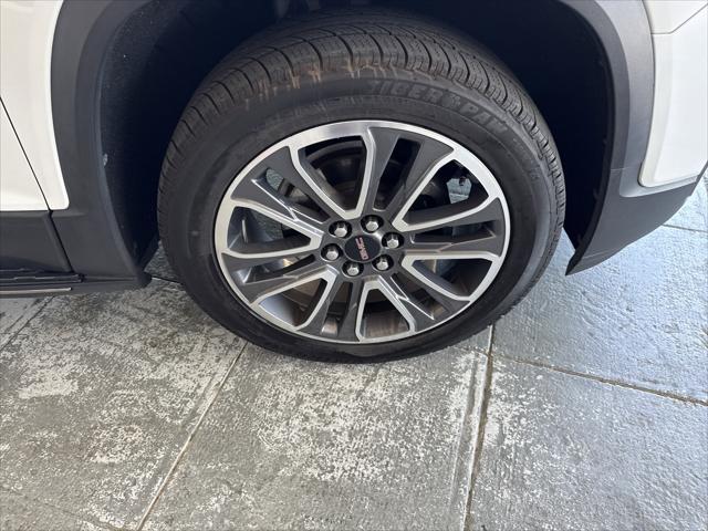 2020 GMC Acadia AWD AT4