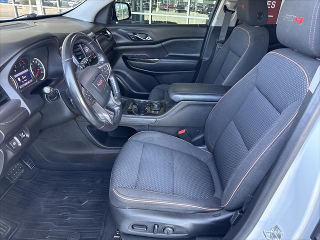 2020 GMC Acadia AWD AT4