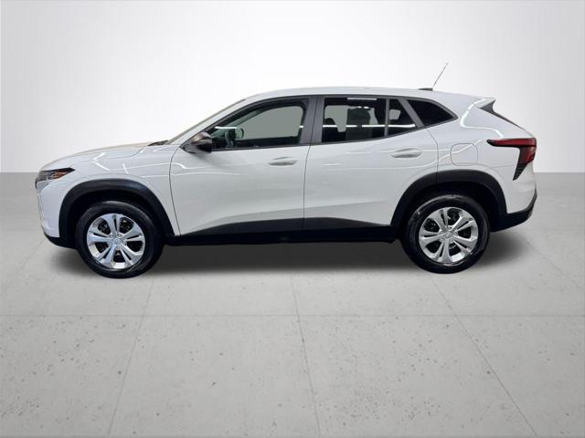 2025 Chevrolet Trax FWD LS