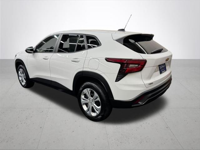 2025 Chevrolet Trax FWD LS